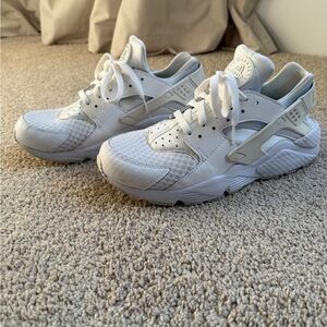 Nike Air Huarache Sneakers